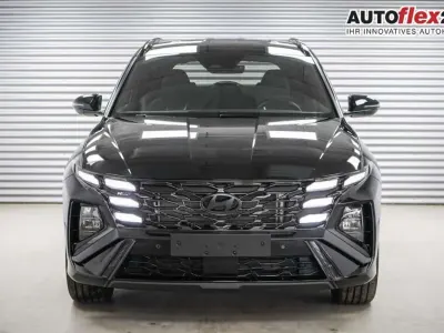 Neu Hyundai Tucson N Line 150 PS (110 kW) 2026 Abyss black metallic () SUV