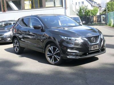 gebraucht Nissan Qashqai 1.2l N-Connecta 4x2 /Navi,Tel,SHZ,18" LM,Spurass.