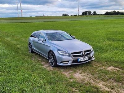 Silber Gebraucht 2014 Mercedes CLS350 Shooting Brake Kombi | 15.999 € (Fairer Preis)