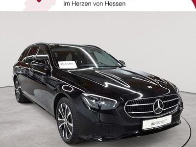 Gebraucht Mercedes E300 194 PS (142 kW) 2022 Schwarz Limousine