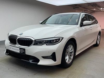 Gebraucht BMW 320 Sport Line 190 PS (139 kW) 2022 Alpinweiß uni Kombi