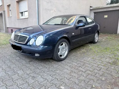 Gebraucht Mercedes CLK200 136 PS (100 kW) 1998 Blau Coupé