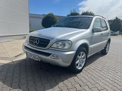 Mercedes ML270