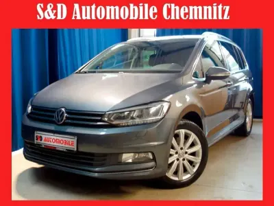Gebraucht VW Touran Highline 150 PS (110 kW) 2017 Grau Van / Kleinbus