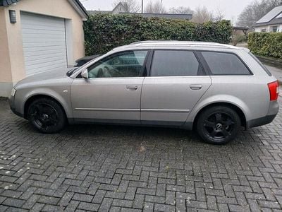 Gebraucht Audi A4 131 PS (96 kW) 2001 Grau Kombi