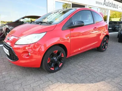 Usata Ford Ka Titanium 69 CV (50 kW) 2015 Rosso Utilitaria