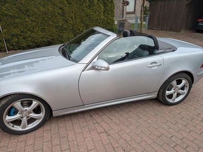 Gebraucht Mercedes SLK200 163 PS (119 kW) 2001 Silber Cabrio