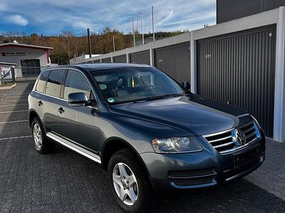 Usata VW Touareg 224 CV (164 kW) 2006 Nero SUV
