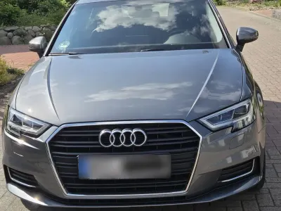 Używany Audi A3 Design 116 KM (85 kW) 2019 Szary Sedan/Limuzyna