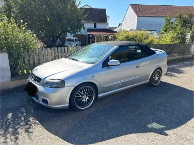 Gebraucht Opel Astra 101 PS (74 kW) 2001 Silber Cabrio
