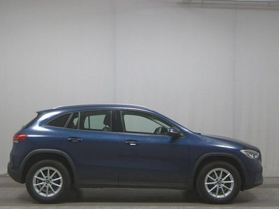 Mercedes GLA180