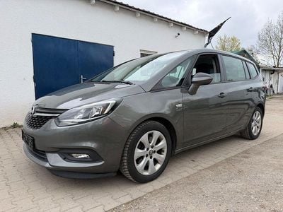 Gebraucht Opel Zafira Tourer Edition 131 PS (96 kW) 2017 Grau Van / Kleinbus