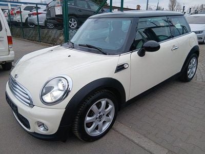 Gebraucht Mini Cooper D 111 PS (81 kW) 2014 Weiß Kleinwagen