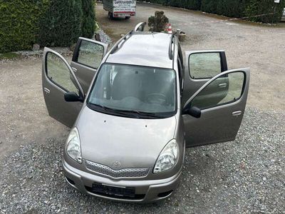 gebraucht Toyota Yaris Verso 1.3 Sol**KLIMA**EURO 4**TÜV NEU**ZV*