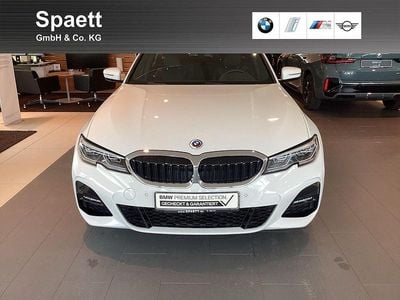 Gebraucht BMW 330e M Sport 292 PS (214 kW) 2022 Alpinweiß uni Kombi