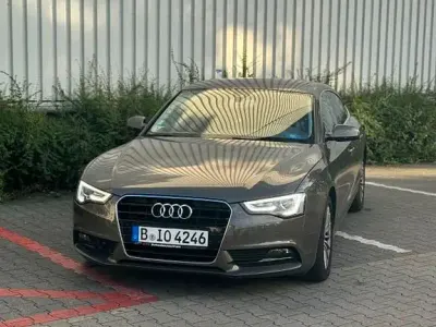 Gebraucht Audi A5 Sportback Sport 190 PS (139 kW) 2016 Braun Kleinwagen