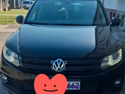 Gebraucht VW Tiguan Sportline 110 PS (80 kW) 2012 Schwarz SUV