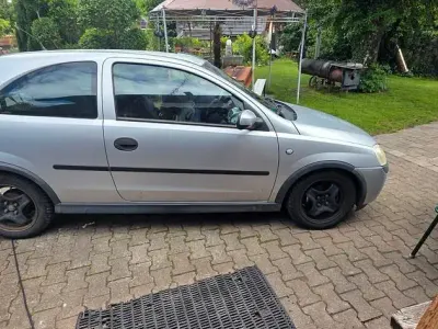 Occasion Opel Corsa Sport 90 ch (66 kW) 2004 Argent Citadine