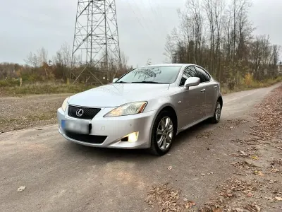 Gebraucht Lexus IS220d 177 PS (130 kW) 2008 Silber Limousine