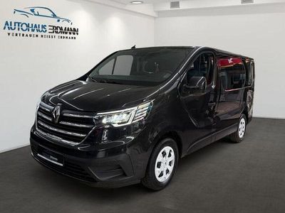 Schwarz Gebraucht 2023 Renault Trafic Van / Kleinbus | 34.880 € (Fairer Preis)