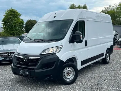 Używany Opel Movano Edition 140 KM (102 kW) 2022 Biały Van