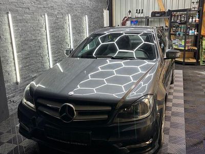 Grau Gebraucht 2012 Mercedes C250 Coupé | 13.000 € (Fairer Preis)