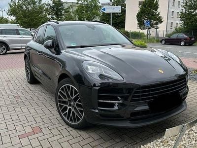 Porsche Macan S