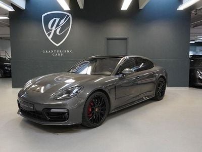 Porsche Panamera Turbo