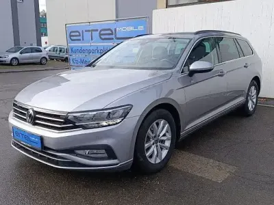 Gebraucht VW Passat Business 150 PS (110 kW) 2023 Silber Kombi