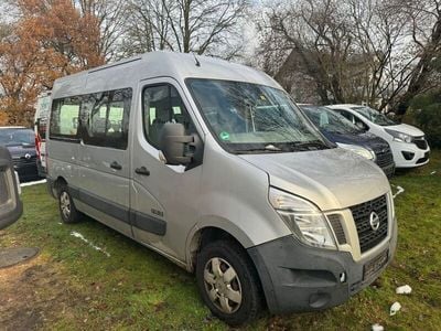 Nissan NV400