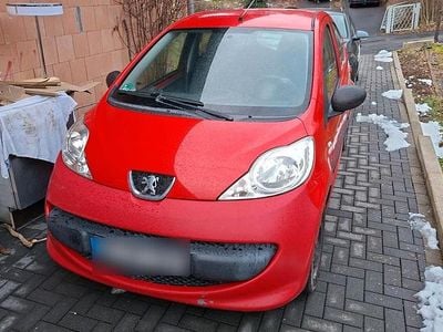 Gebraucht Peugeot 107 68 PS (50 kW) 2006 Rot Kleinwagen