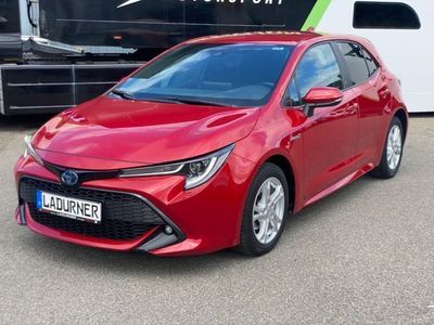 Gebraucht Toyota Corolla Hybrid Team 98 PS (72 kW) 2020 Rot Limousine