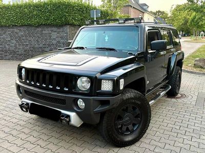 Hummer H3