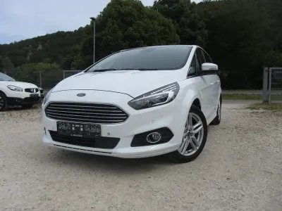 Gebraucht Ford S-MAX Titanium 190 PS (139 kW) 2018 Weiß Van / Kleinbus