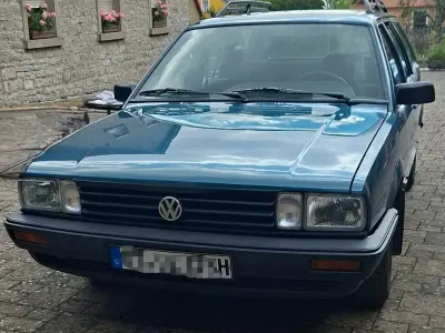 Gebraucht VW Passat 90 PS (66 kW) 1988 Grün Kombi