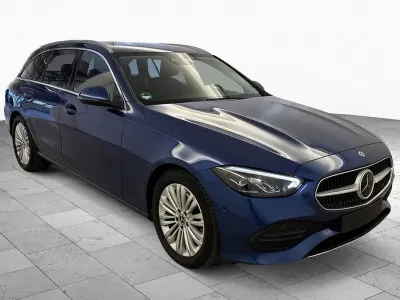 Gebraucht Mercedes C200 186 PS (136 kW) 2023 Blau Limousine