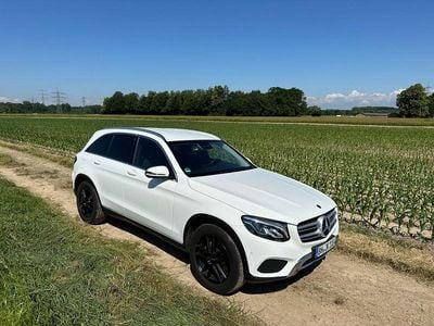 Mercedes GLC220
