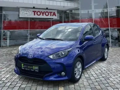 Gebraucht Toyota Yaris Comfort 116 PS (85 kW) 2024 Blau Kleinwagen