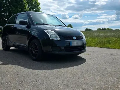 Gebraucht Suzuki Swift 95 PS (69 kW) 2009 Schwarz Kleinwagen