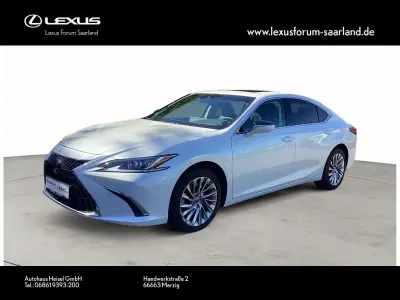 Gebraucht Lexus ES300H Business Edition 218 PS (160 kW) 2025 Weiß Limousine