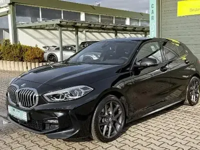 Usata BMW 120 M Sport 178 CV (130 kW) 2020 Nero Utilitaria