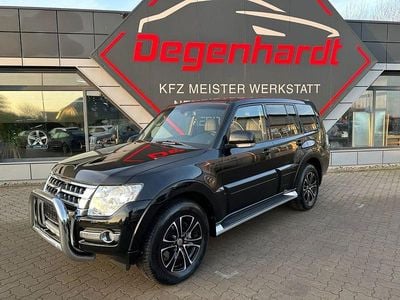 Gebraucht Mitsubishi Pajero Diamant Edition 190 PS (139 kW) 2015 Schwarz SUV