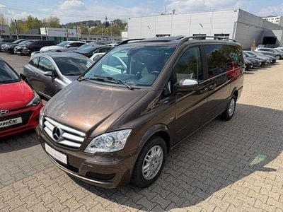Usata Mercedes Viano 224 CV (164 kW) 2012 Marrone Monovolume
