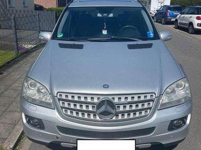 Second-hand Mercedes ML280 190 CP (139 kW) 2006 Argintiu SUV