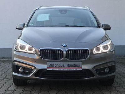 BMW 220