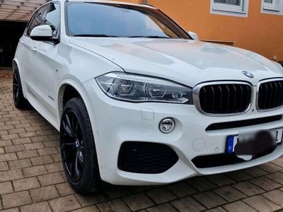 gebraucht BMW X5 xDrive M Paket 20"Sandheitzung