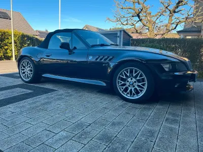 Gebraucht BMW Z3 M Sport 170 PS (125 kW) 2001 Schwarz Cabrio
