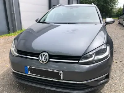 Gebraucht VW Golf VII Highline 150 PS (110 kW) 2017 Grau Kombi