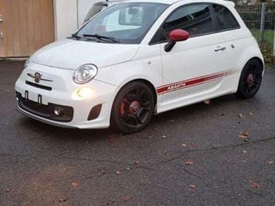 Weiß Gebraucht 2010 Abarth 500 Kleinwagen | 9.250 € (Etwas zu teuer)