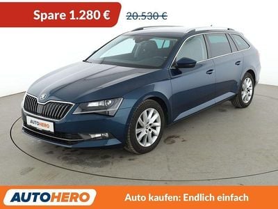 Gebraucht Skoda Superb Style 150 PS (110 kW) 2018 Blau Kombi